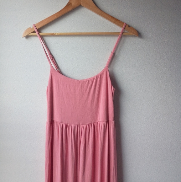 Elegant Black Sleeveless Jumpsuit - Picture 3 of 6